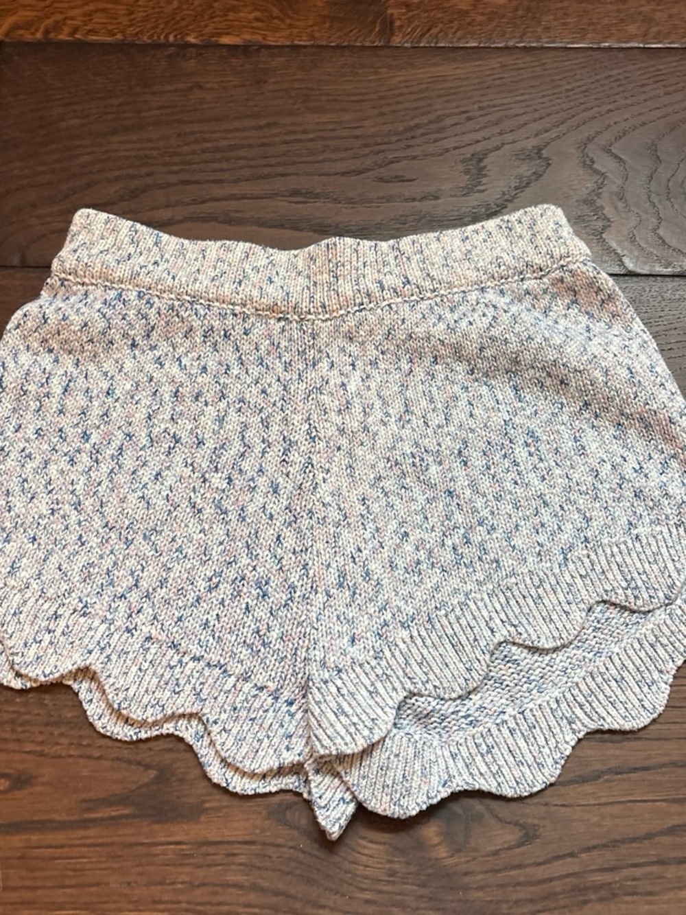 Design History Speckled Cream and Blue Knit Top - Picture 5 of 7